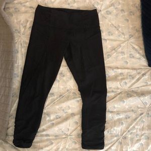 Lululemon crop leggings